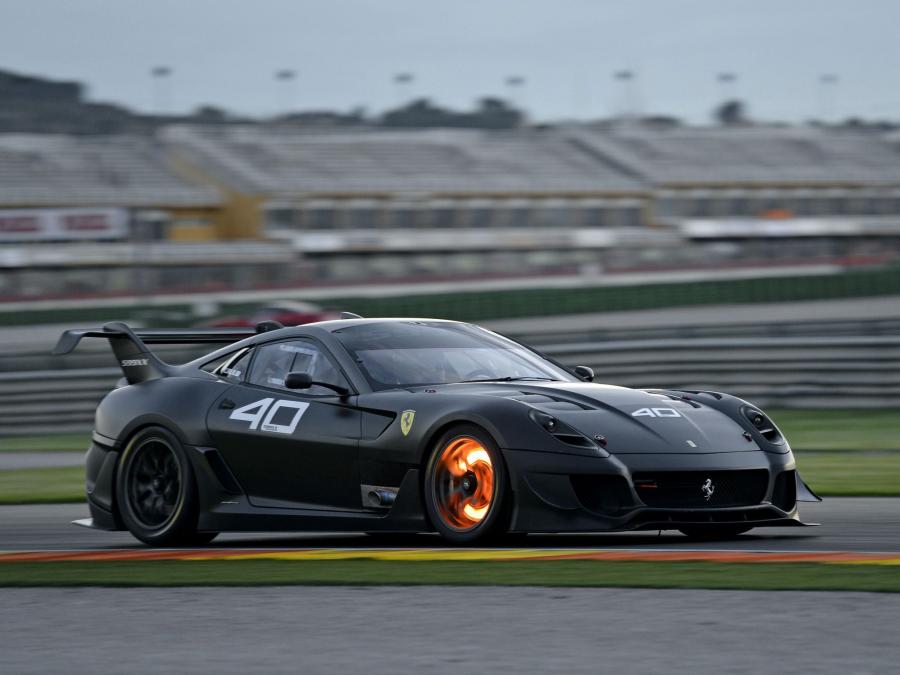  Ferrari 599XX Evoluzione 2012 года  (фото 15 из 50)